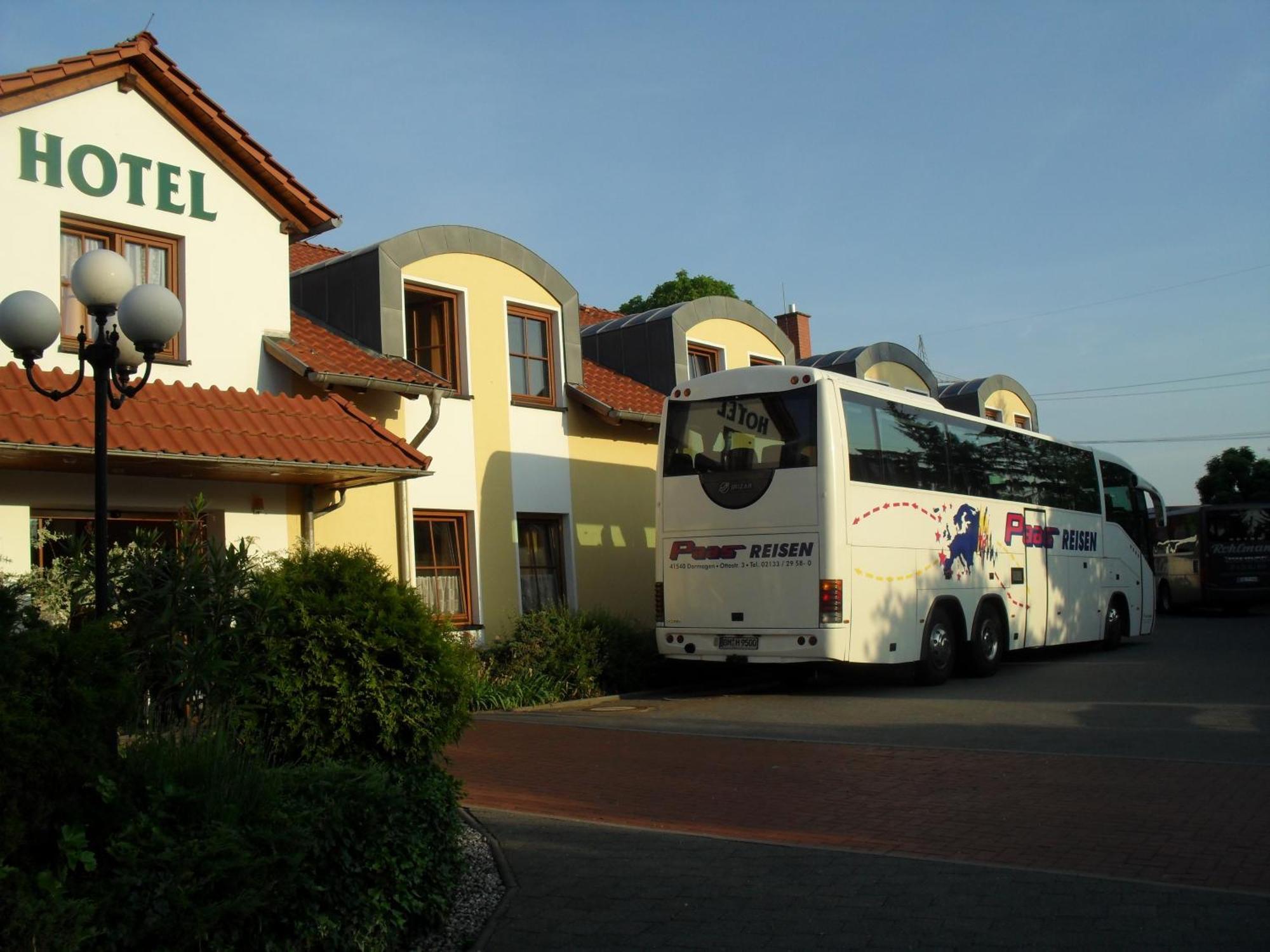 Landhotel Dresde Exterior foto